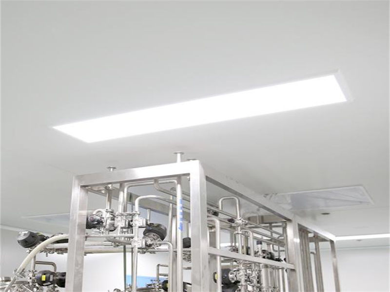 Clean-room luminaire for photolithography
